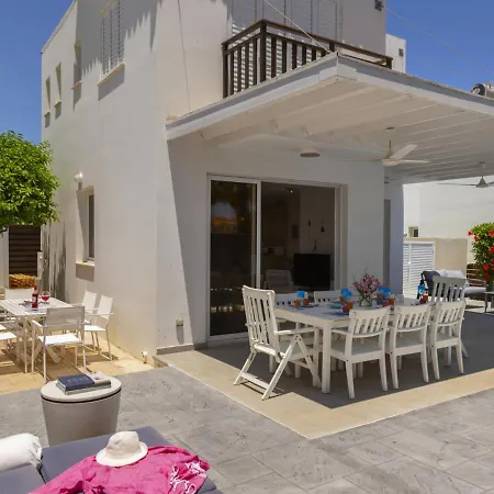 The Ultimate Guide To Renting Your Luxury 3 Bedroom Close To The Beach, 1461 * Protaras