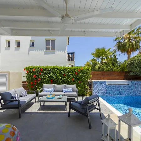 빌라 The Ultimate Guide To Renting Your Luxury 3 Bedroom Close To The Beach, 1461 *