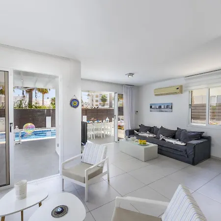 The Ultimate Guide To Renting Your Luxury 3 Bedroom Close To The Beach, 1461 빌라