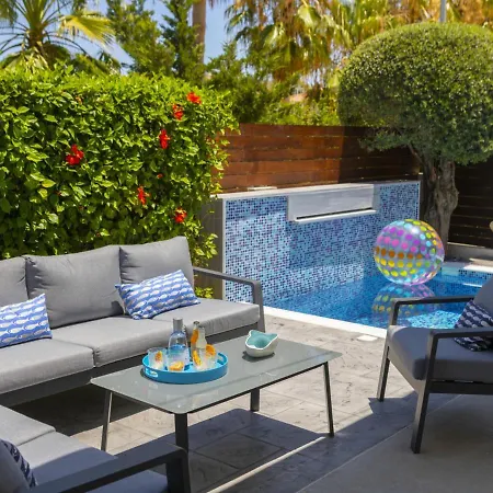 The Ultimate Guide To Renting Your Luxury 3 Bedroom Close To The Beach, 1461 빌라 *