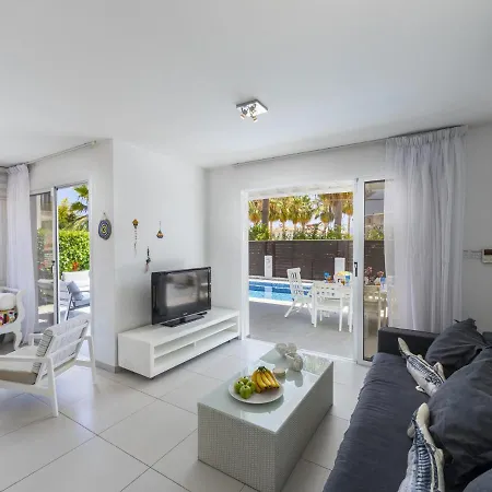The Ultimate Guide To Renting Your Luxury 3 Bedroom Close To The Beach, 1461 Πρωταράς