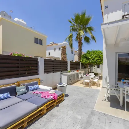 The Ultimate Guide To Renting Your Luxury 3 Bedroom Close To The Beach, 1461 *